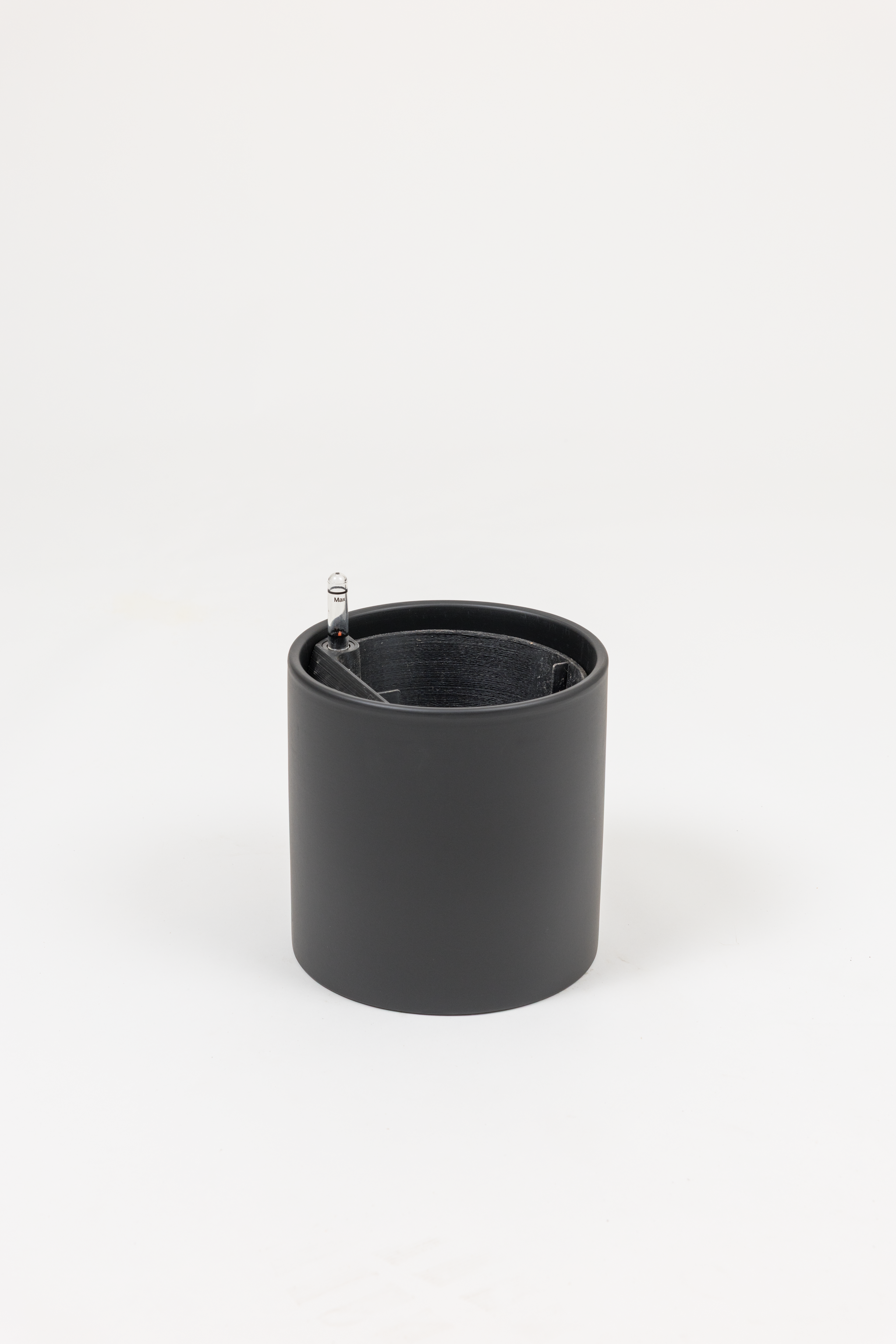 Self-watering Planter Pacific Black