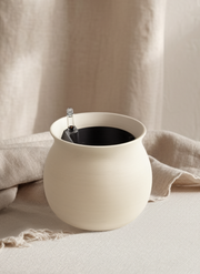 Self-watering Planter Leucadia Natural Clay